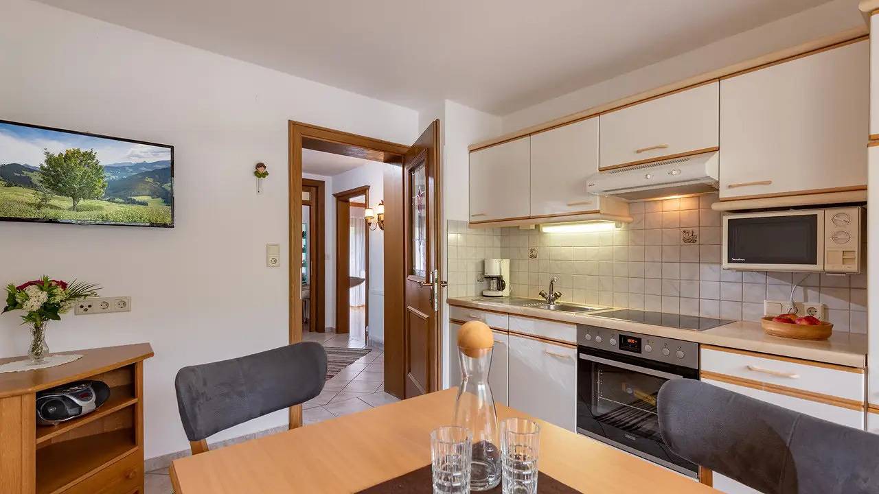 Geheel vakantieappartement, Ferienwohnung für 5 Personen (54 m²) in Stumm in Stumm, Ski-Optimal Hochzillertal