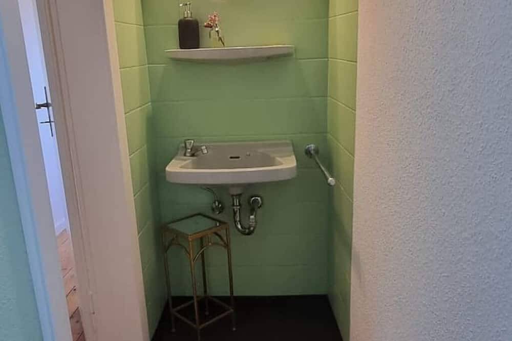 Ganze Wohnung, Zu Gast im Denkmal St. Peter in Zons, Dormagen