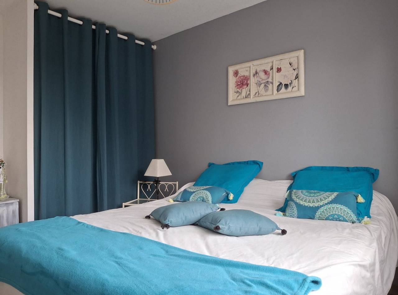 Au doux refuge ! - Chambre romantique in Montgivray, Région de La Châtre