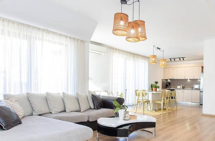 Ferienwohnung für 10 Personen, mit Balkon und Terrasse in Sofia