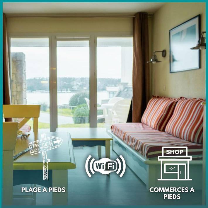 Gîte pour 3 personnes, avec terrasse ainsi que vue et piscine dans Plage de Morgat