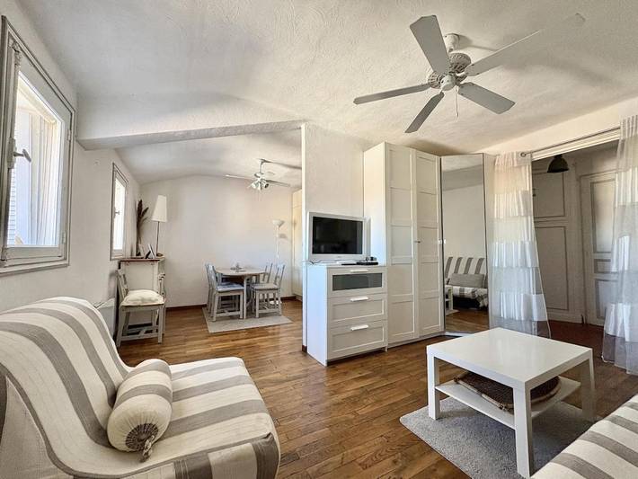 Gîte pour 3 personnes, avec vue dans Casino De Saint Raphael - 2