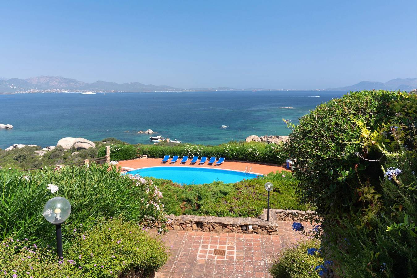 Cały apartament, Apartament wakacyjny dla 6 osób z balkon in Li Cuncheddi, Olbia