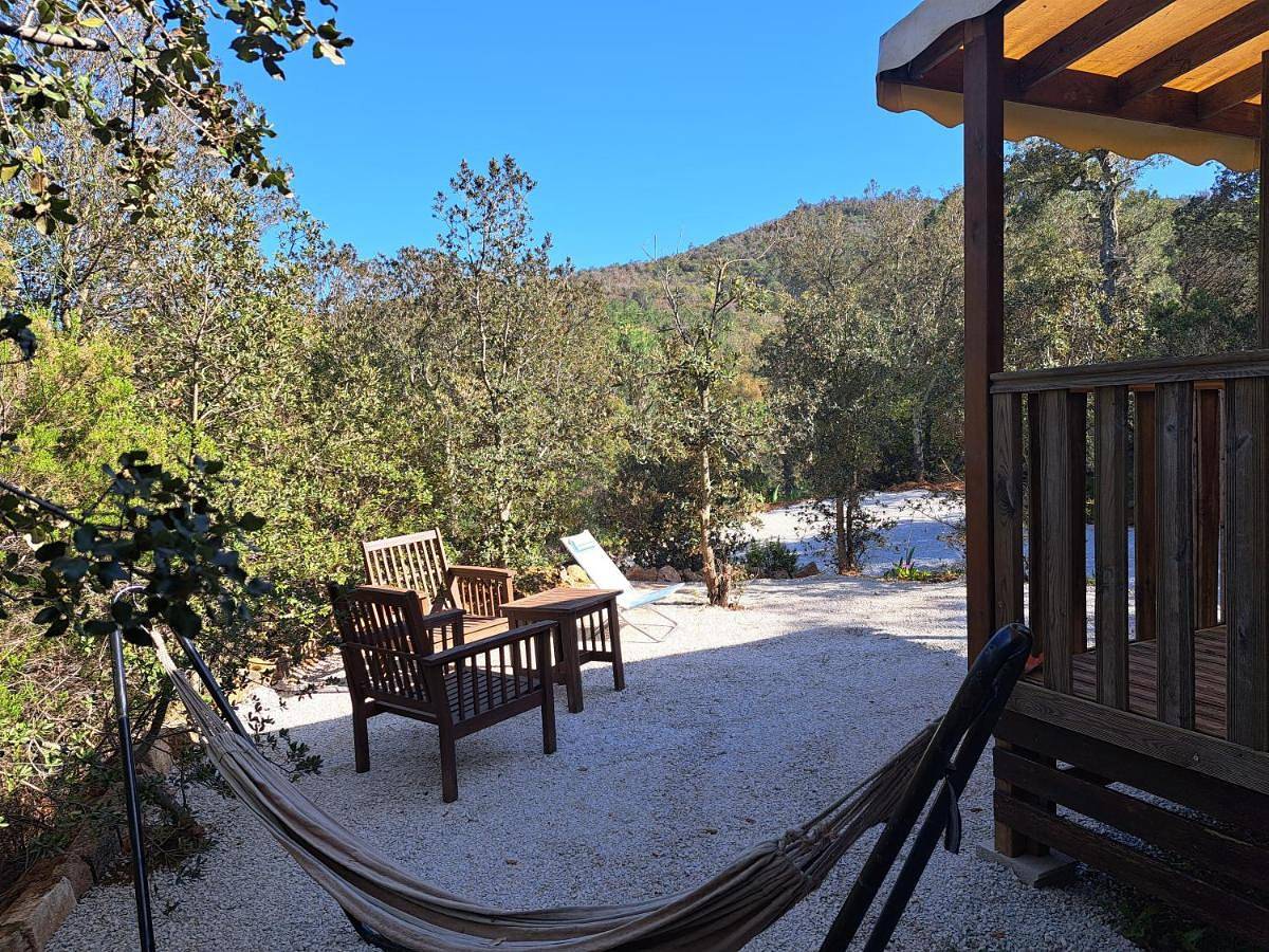 Bungalow 4 personnes sur sur propriété privée au calme à 10 mn des plages de Sainte Maxime in Sainte-Maxime, Côte méditerranéenne (France)