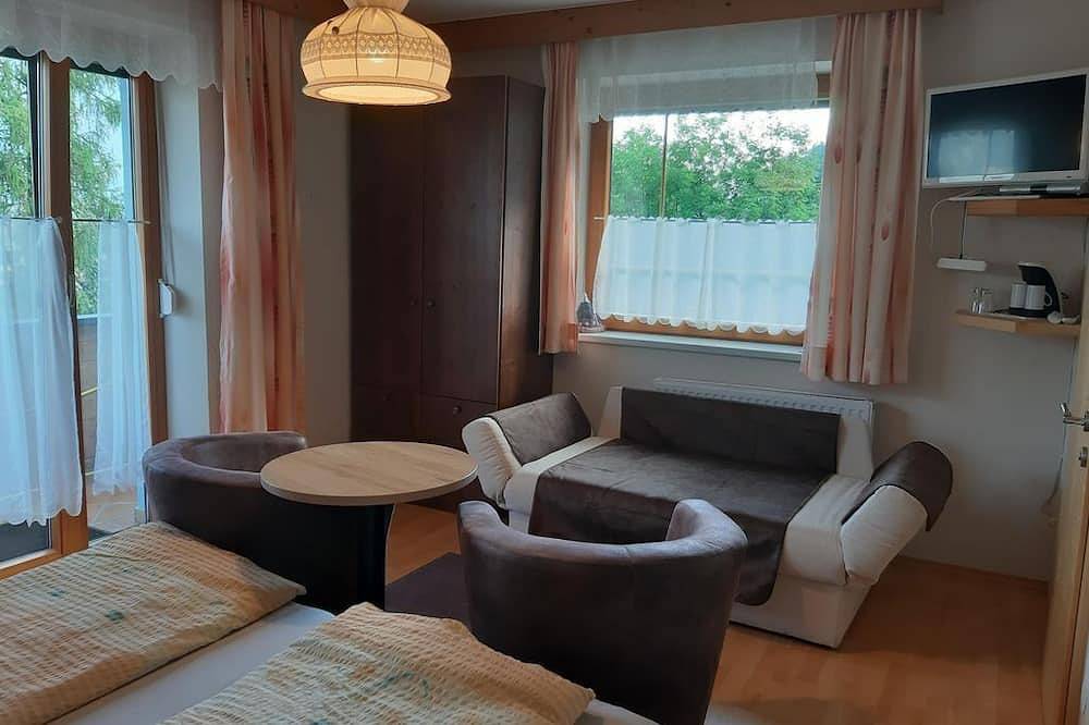 Zimmer 4 - Haus Pfandler in Tuxer Alpen, Buch in Tirol