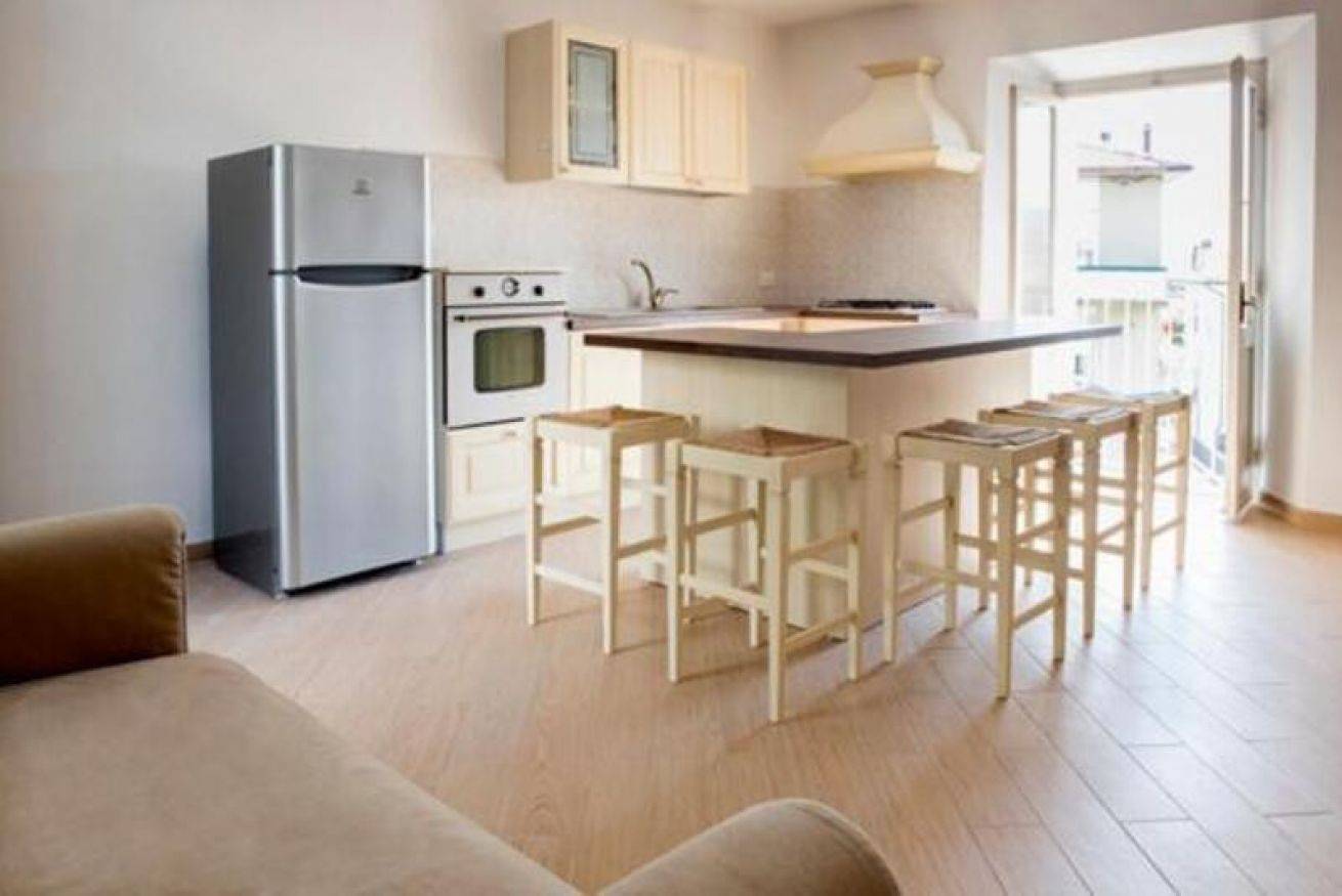 Appartement entier, S125 - Sirolo, new three-room apartment in the heart of the town in Sirolo, Riviera del Conero