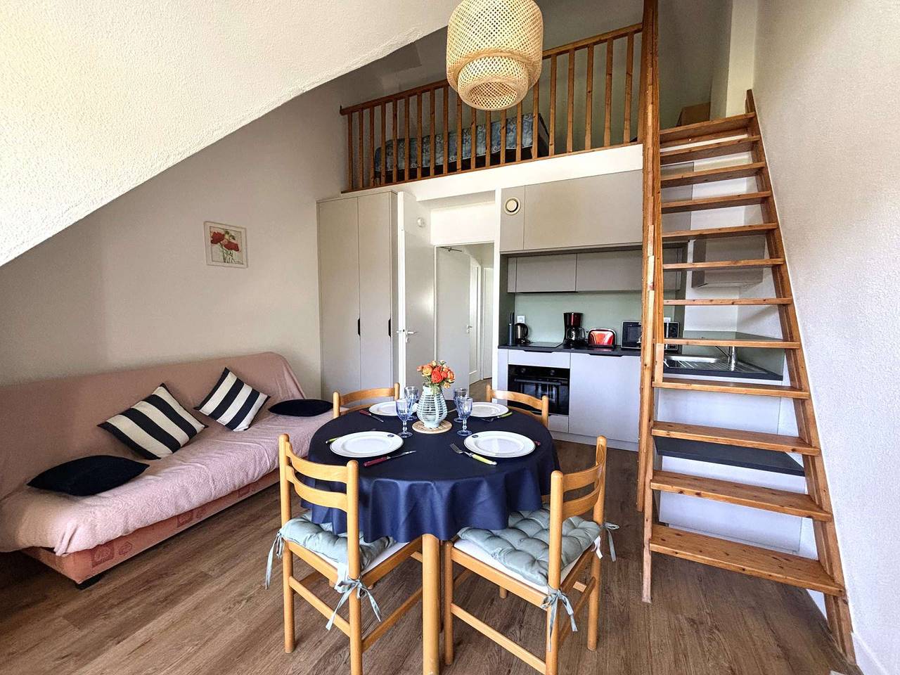 Appartement entier, Duplex cosy à 50 m du port de Port-la-Forêt et proche plage in La Forêt-Fouesnant, Côte de Cornouaille