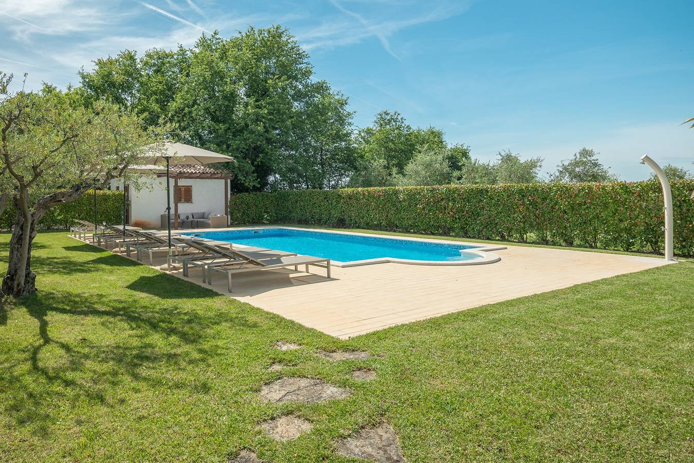 Cijeli apartman, Apartman Vetrina A1 sa zajedničkim bazenom in Nova Vas, Poreška regija