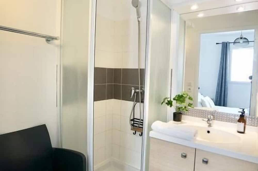 Appartement entier, Swing *piscine * golf* in Quéven, Côte des Mégalithes