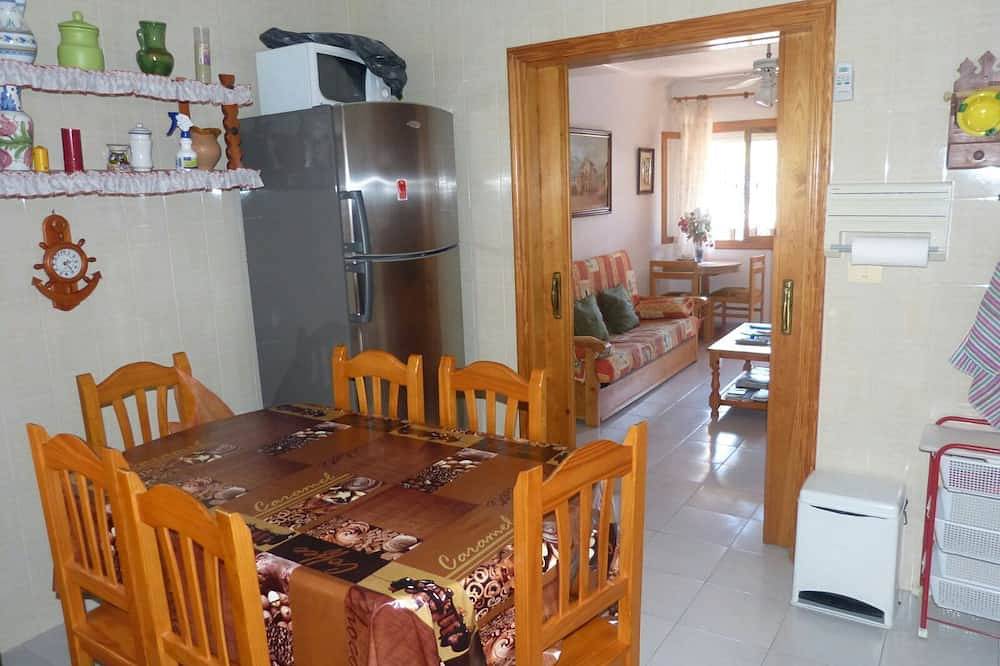 San Pedro Del Pinatar: zeer mooi huis met terras en groen in San Pedro del Pinatar, Costa Cálida