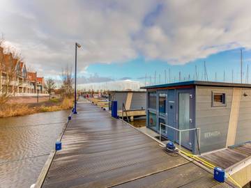 Woonboot voor 4 Personen in Volendam, Nederlandse kust, Afbeelding 1