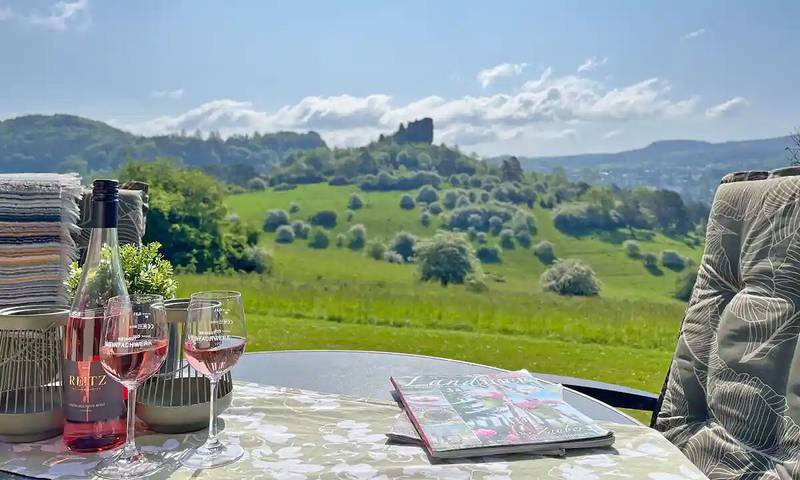 Ferienwohnung für 4 Personen, mit Terrasse und Garten sowie Pool in Eifel (Rheinland-Pfalz) - 2