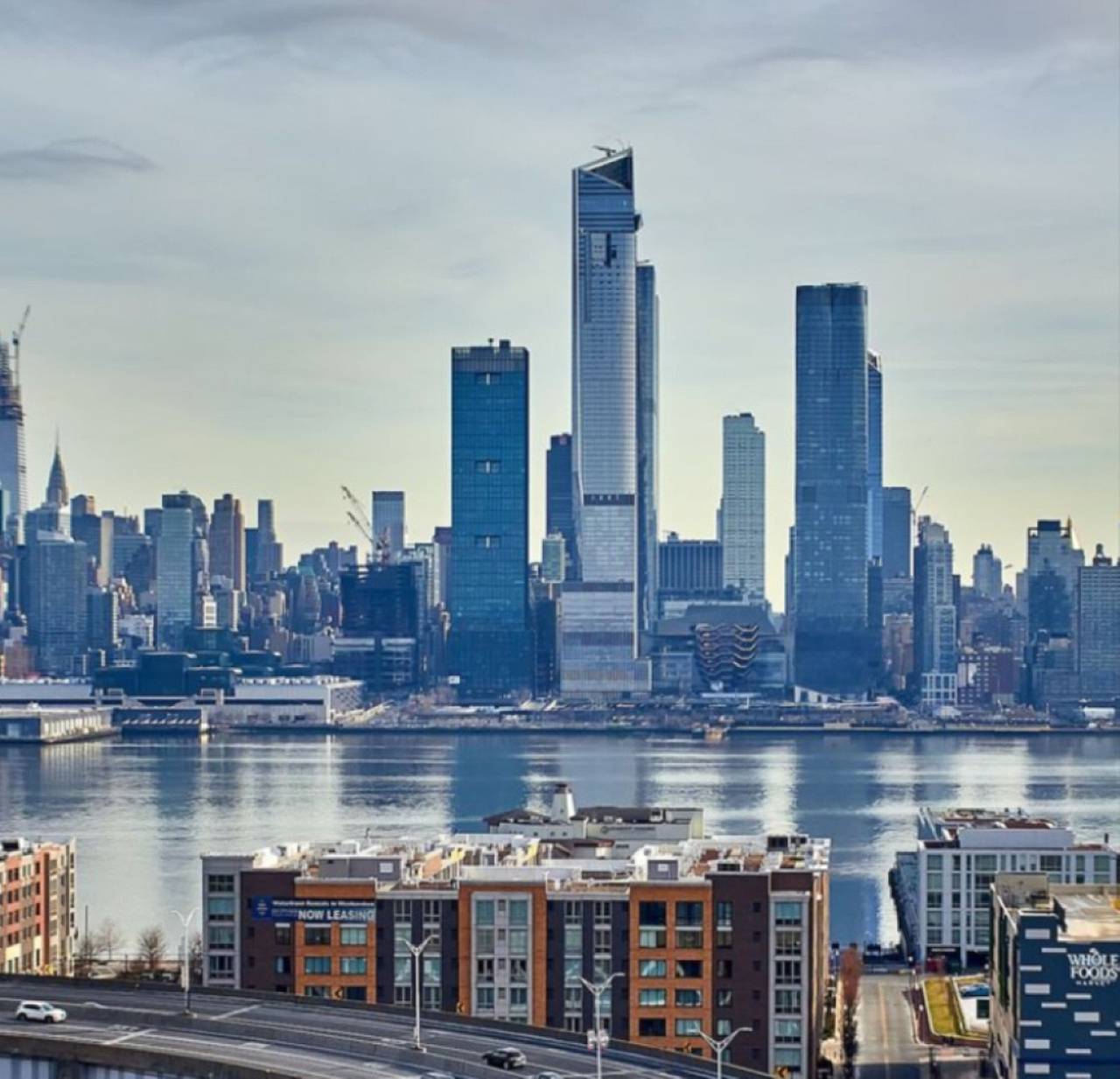 Apartamento entero, Cozy Winter 2 Br Near Nyc | Parking, Wifi & Wfh in East Orange, Condado de Essex (NJ)