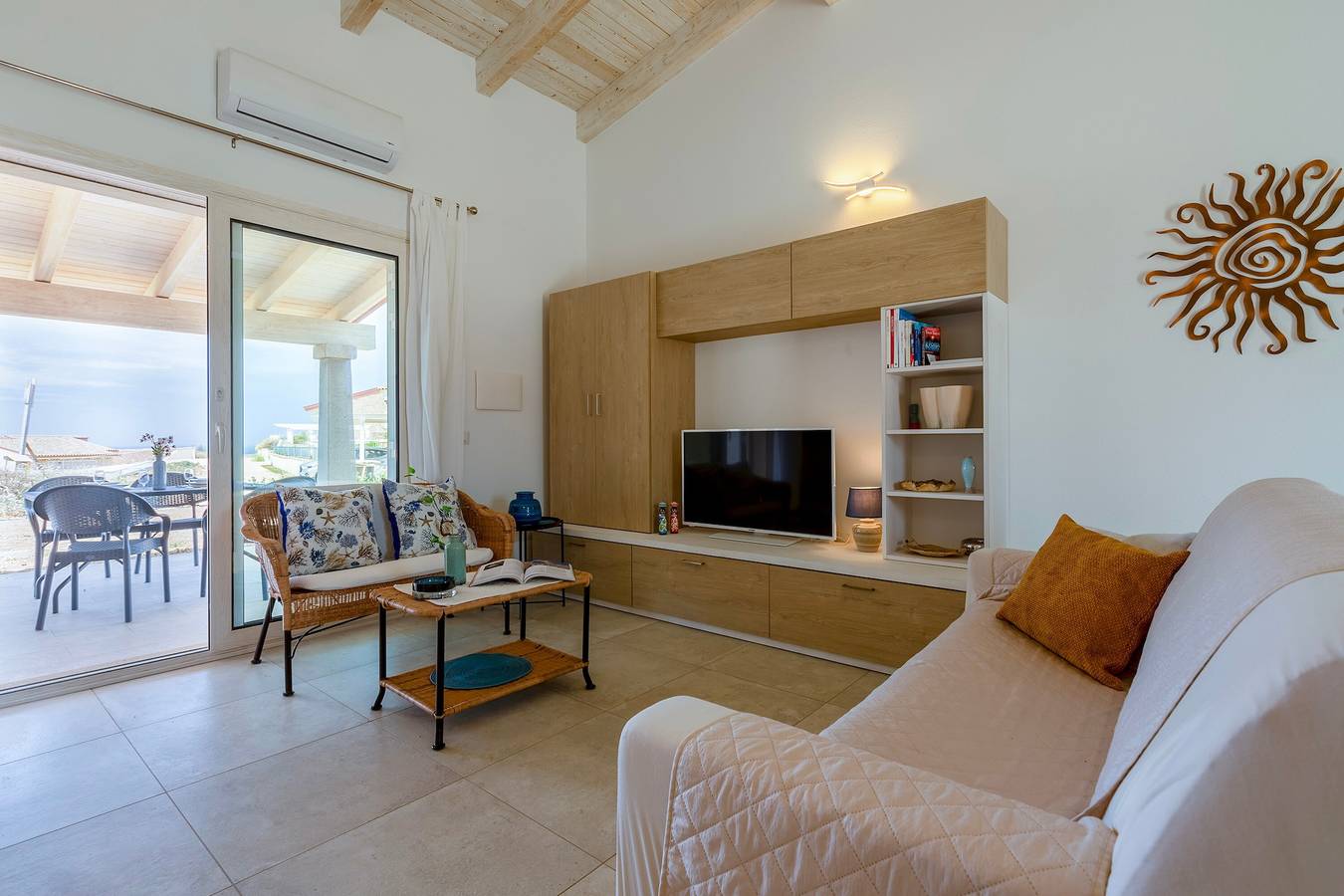 Villa 'Mary's' with Sea View and Air Conditioning in Trinità d'Agultu e Vignola region, Olbia-Tempio