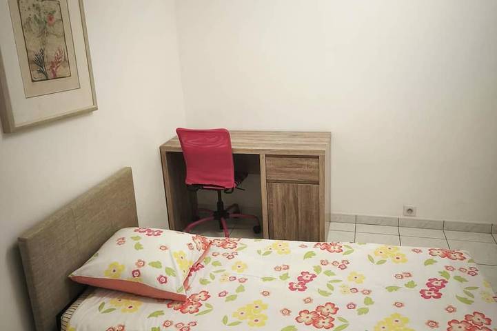 Villa pour 4 personnes, avec jardin et terrasse, animaux acceptés à Saint-Laurent-du-Var - 4