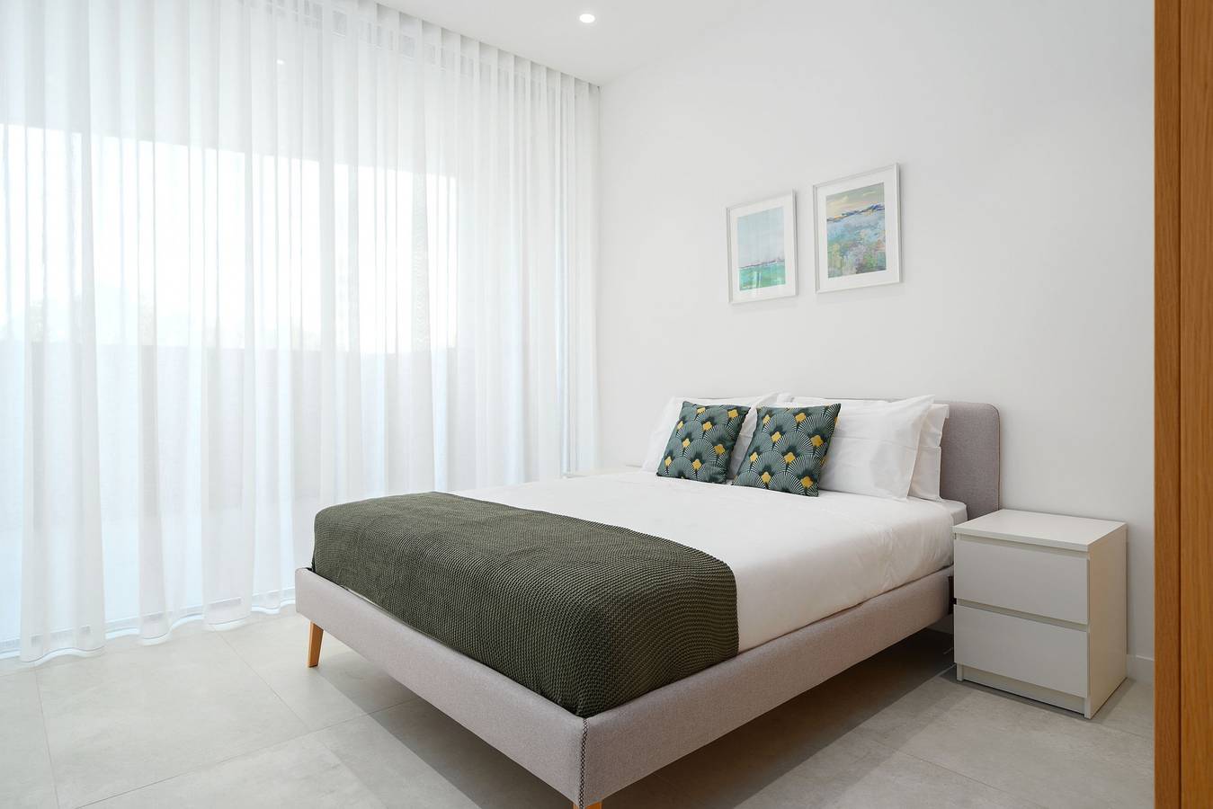 Hel lejlighed, Ultra-modern apartment [110] in Santa Maria, Lagos
