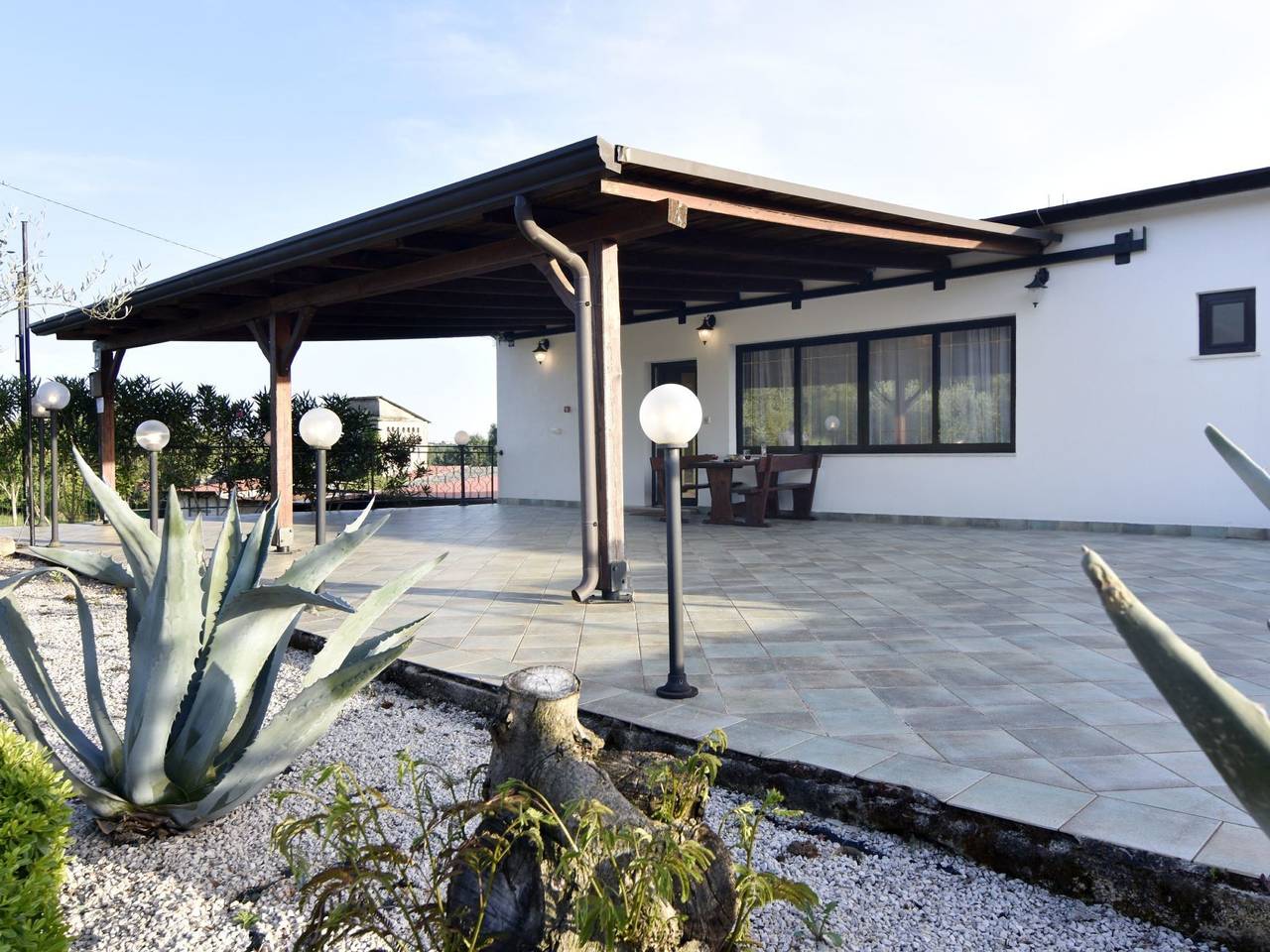 Ganze Wohnung, Zweizimmerwohnung mit großer Terrasse in Grupija bei Umag in Umag, Umag und Umgebung