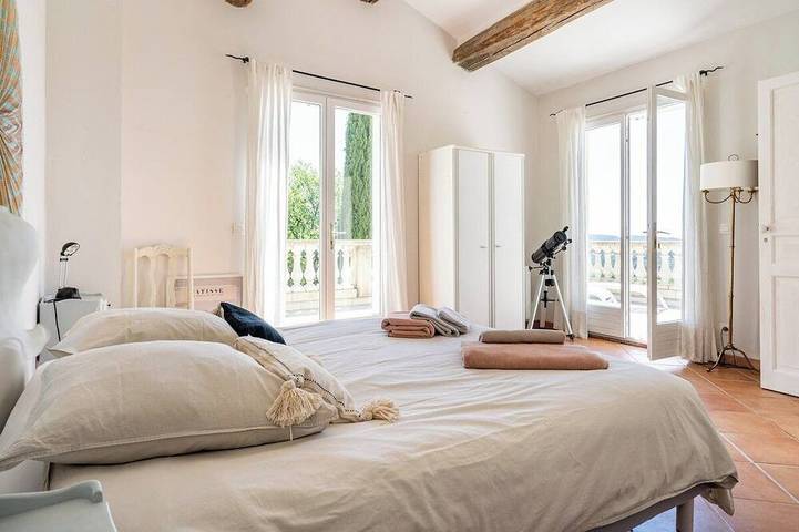 Location de vacances pour 6 personnes, avec balcon et jardin, animaux acceptés à Claviers - 2