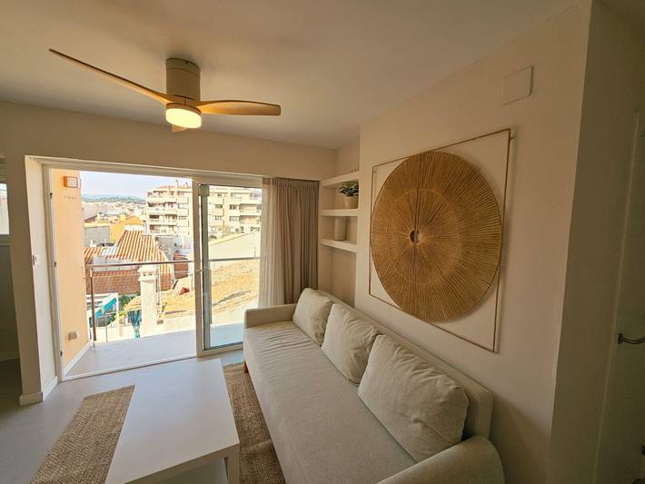 Apartamento 'Ocean View' con vistas al mar, balcón y Wi-Fi in Platja de Sant Feliu (Sant Feliu de Guíxols), Sant Feliu de Guíxols