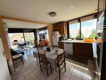 Villa pour 4 Personnes dans Saint Pierre la Mer, Fleury, Photo 2