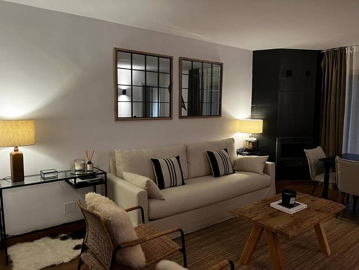 Apartamento para 7 personas, con Balcón y Terraza además de Jardín y Piscina en Estación de esquí de La Pinilla