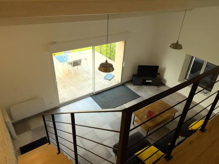 Location de vacances pour 4 personnes, avec vue ainsi que jardin et piscine dans Cartelègue - 3