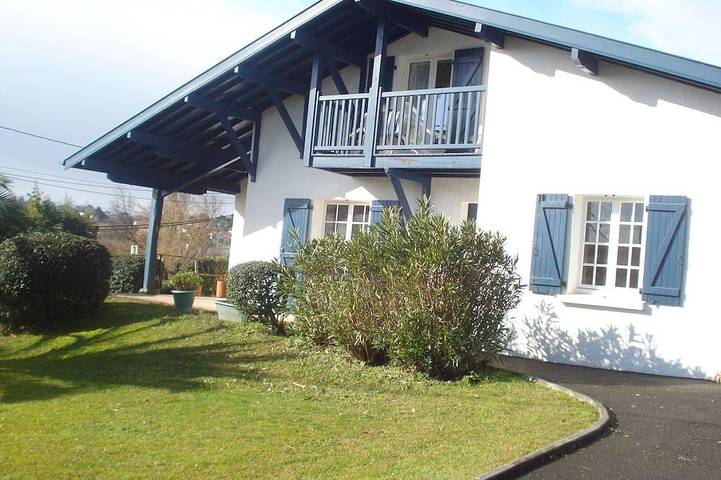 Ferienwohnung für 5 Personen, mit Terrasse und Garten - 1