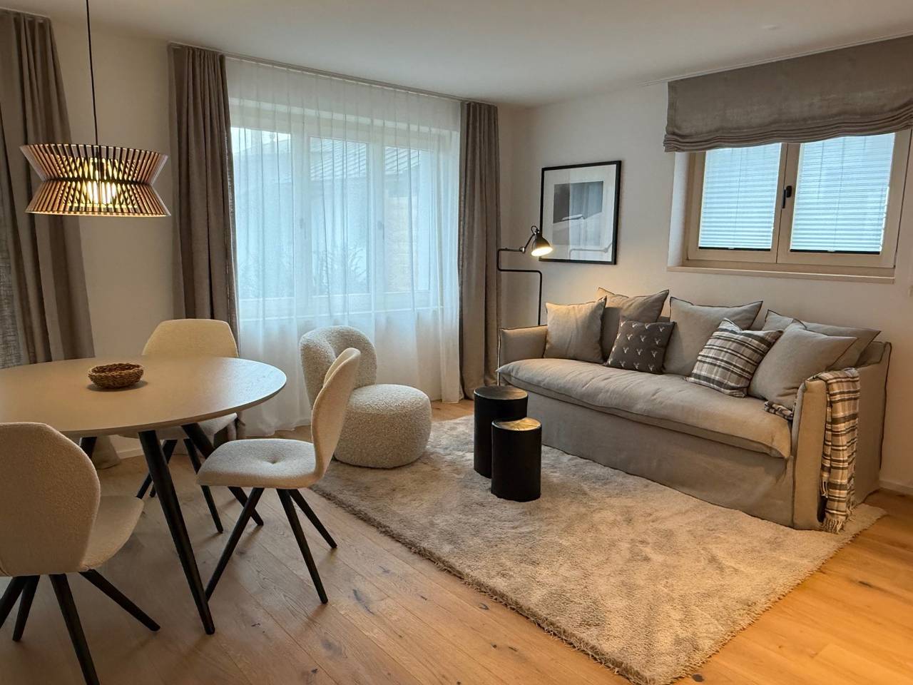 Ganze Ferienwohnung, Casa Albin - 3.5 Zimmerwohnung - neu renoviert und zentral gelegen in Flims-Dorf, Flims