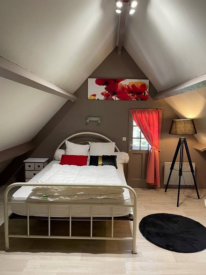 Gîte pour 4 personnes, avec jardin à Jullouville - 4