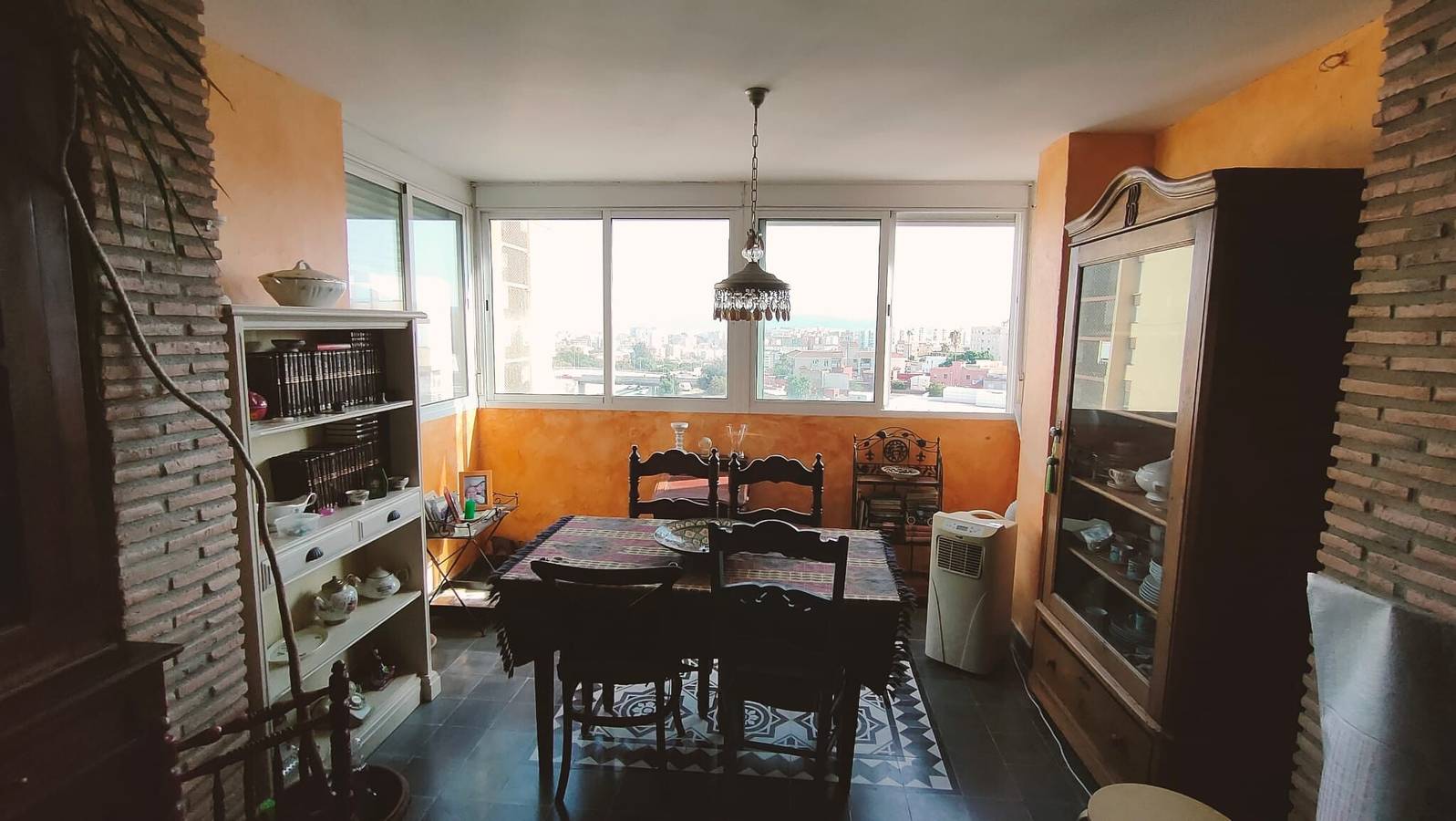 Apartamento entero, Apartamento acogedor en Algeciras para hasta 4 huéspedes in Algeciras, Costa de la Luz