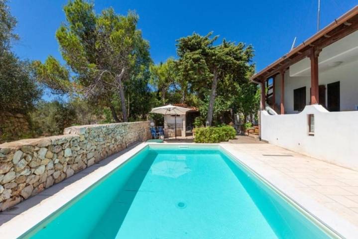 Villa pour 8 personnes, avec piscine et jardin dans Santa Maria di Leuca - 2