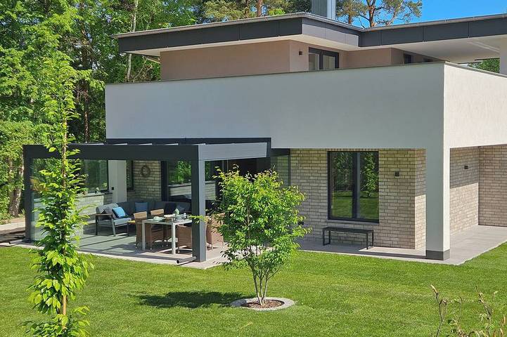 Ferienhaus für 4 Personen, mit Sauna und Garten sowie Terrasse