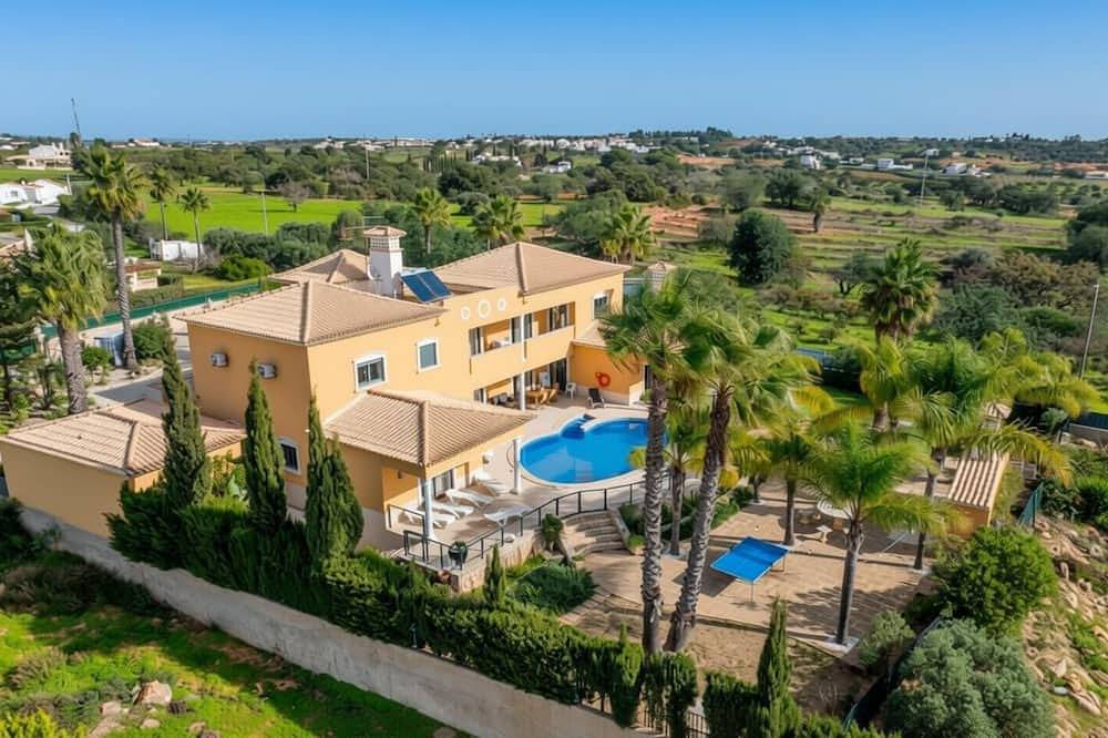 Casa vacanza a Guia a partire da 637€ a notte