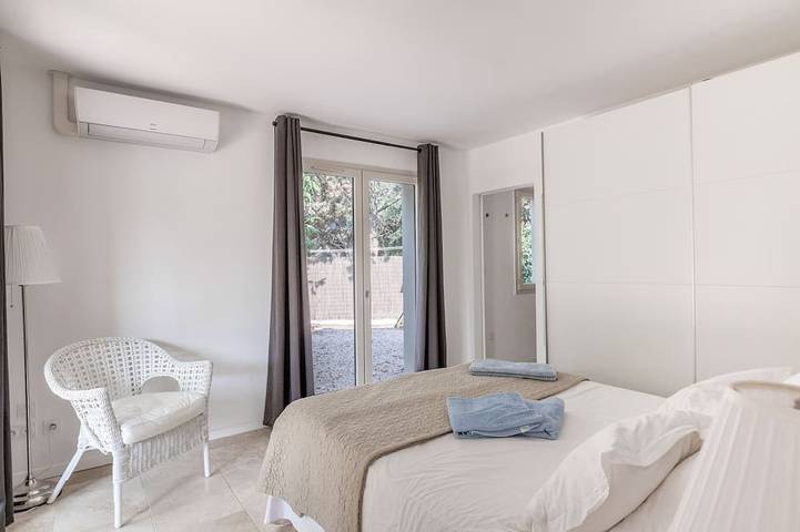 Location de vacances pour 6 personnes, avec jardin et balcon, animaux acceptés à Margon - 2