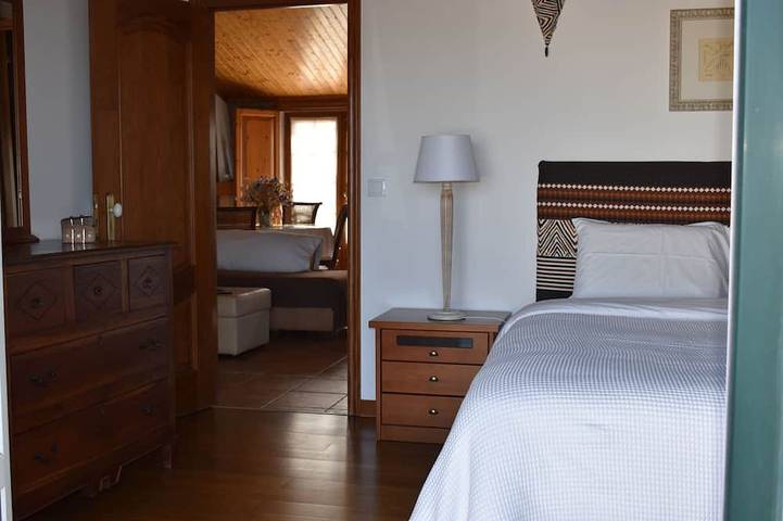 Entire apartment, Roof Top apartment, quiet, 2 large terraces, close to the best beaches in Lourinhã e Atalaia, Lisbon District