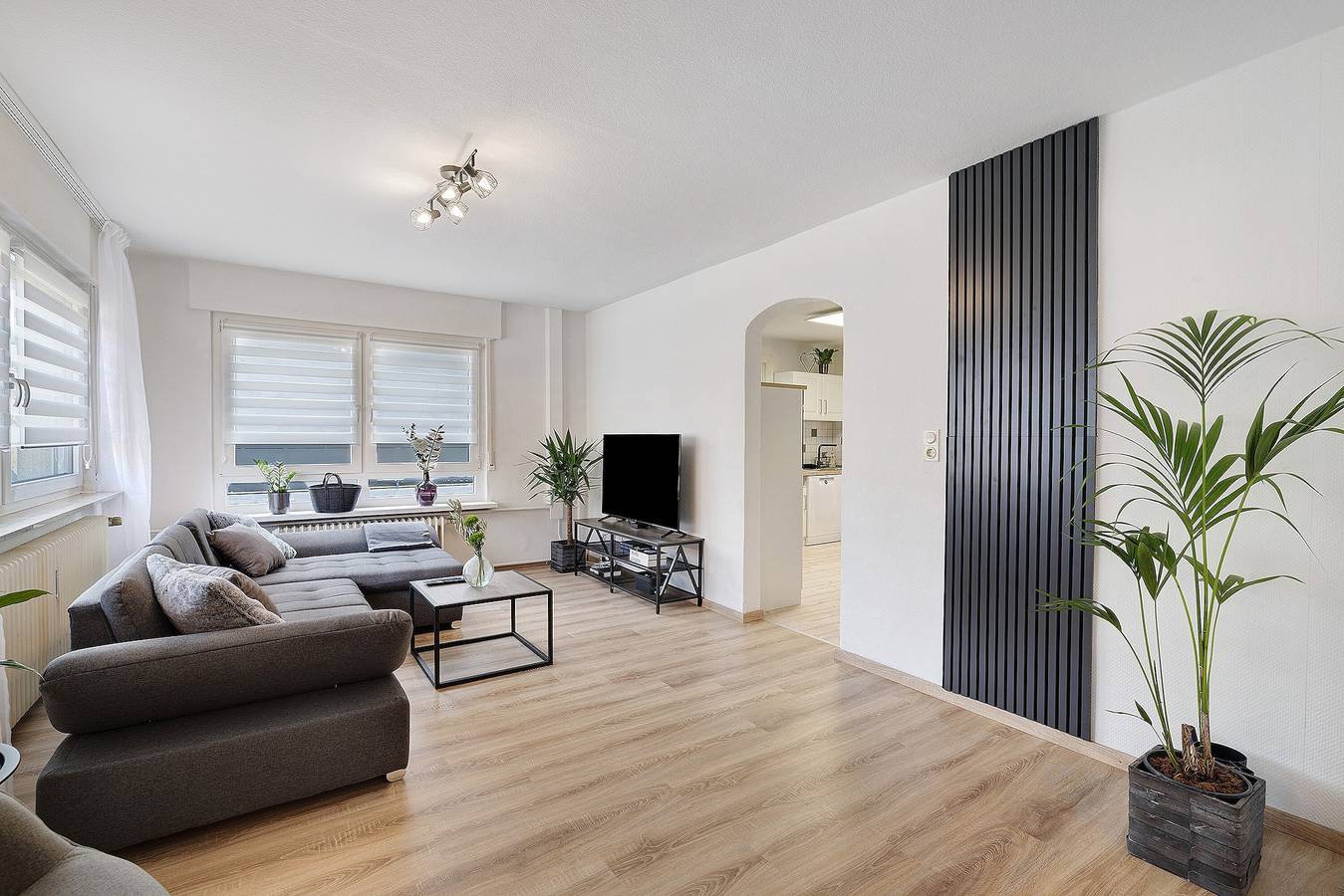 Ganze Wohnung, Apartment 'Haus Flora Bianca' mit privater Terrasse und Wlan in Onstmettingen, Albstadt
