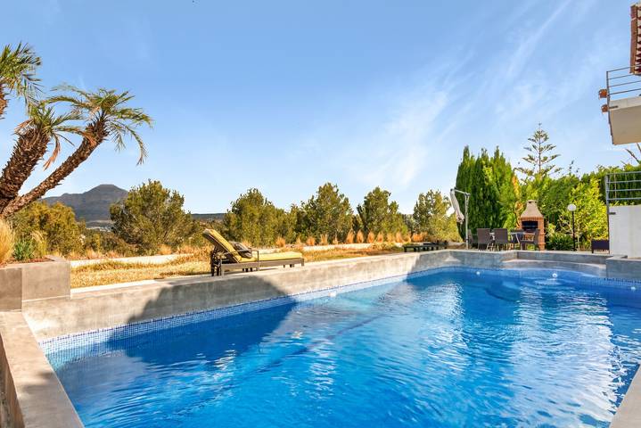 Location de vacances pour 4 personnes, avec jardin et sauna à Jávea