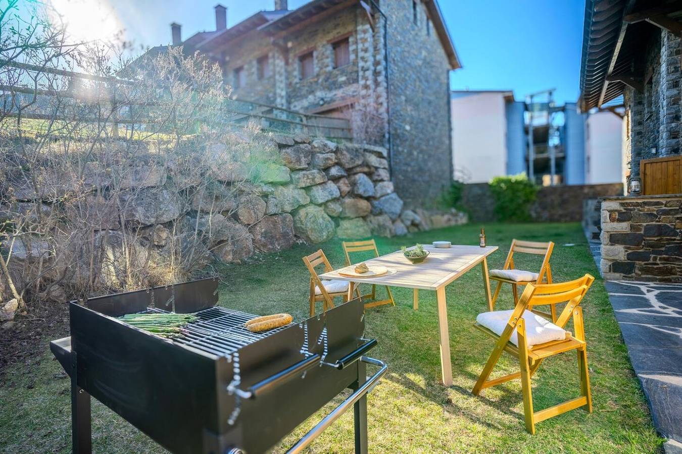 Maison 4 ch. 10 Pers. Cheminée, Jardin et Bbq aux Pieds des Pistes in La Molina, Alp