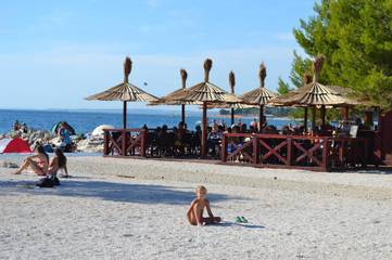 Holiday Apartment for 6 People in Pula, Southcoast Istria, Photo 2