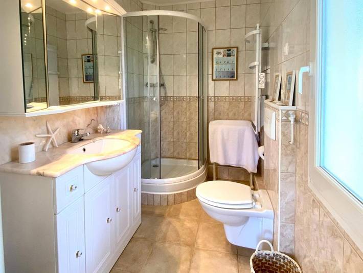 Location de vacances pour 6 personnes, avec jardin dans Plage du chemin des Bateaux - 4