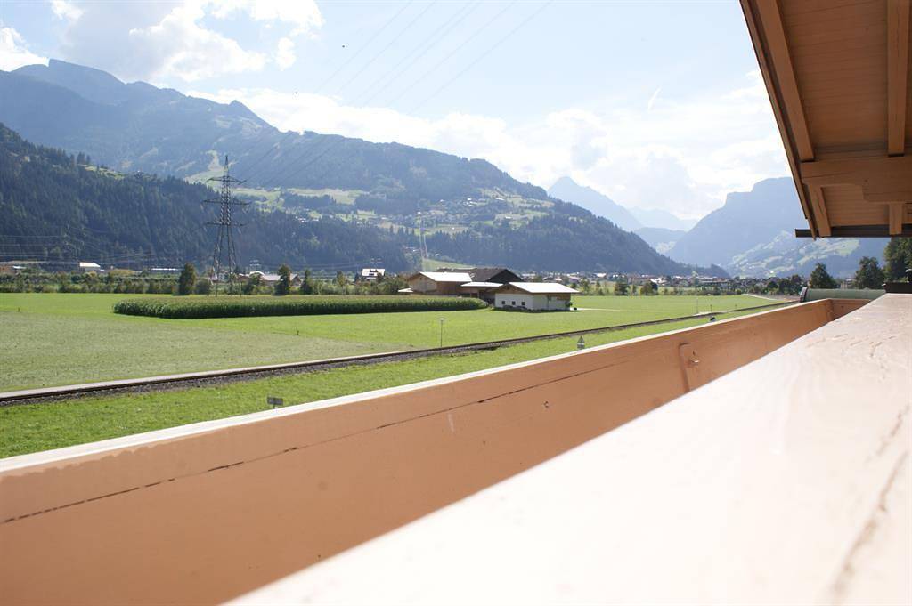Ganze Ferienwohnung, Panoramablick in Tuxer Alpen, Aschau im Zillertal