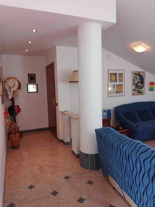 Gîte pour 7 personnes, avec balcon et vue à Atina - 3