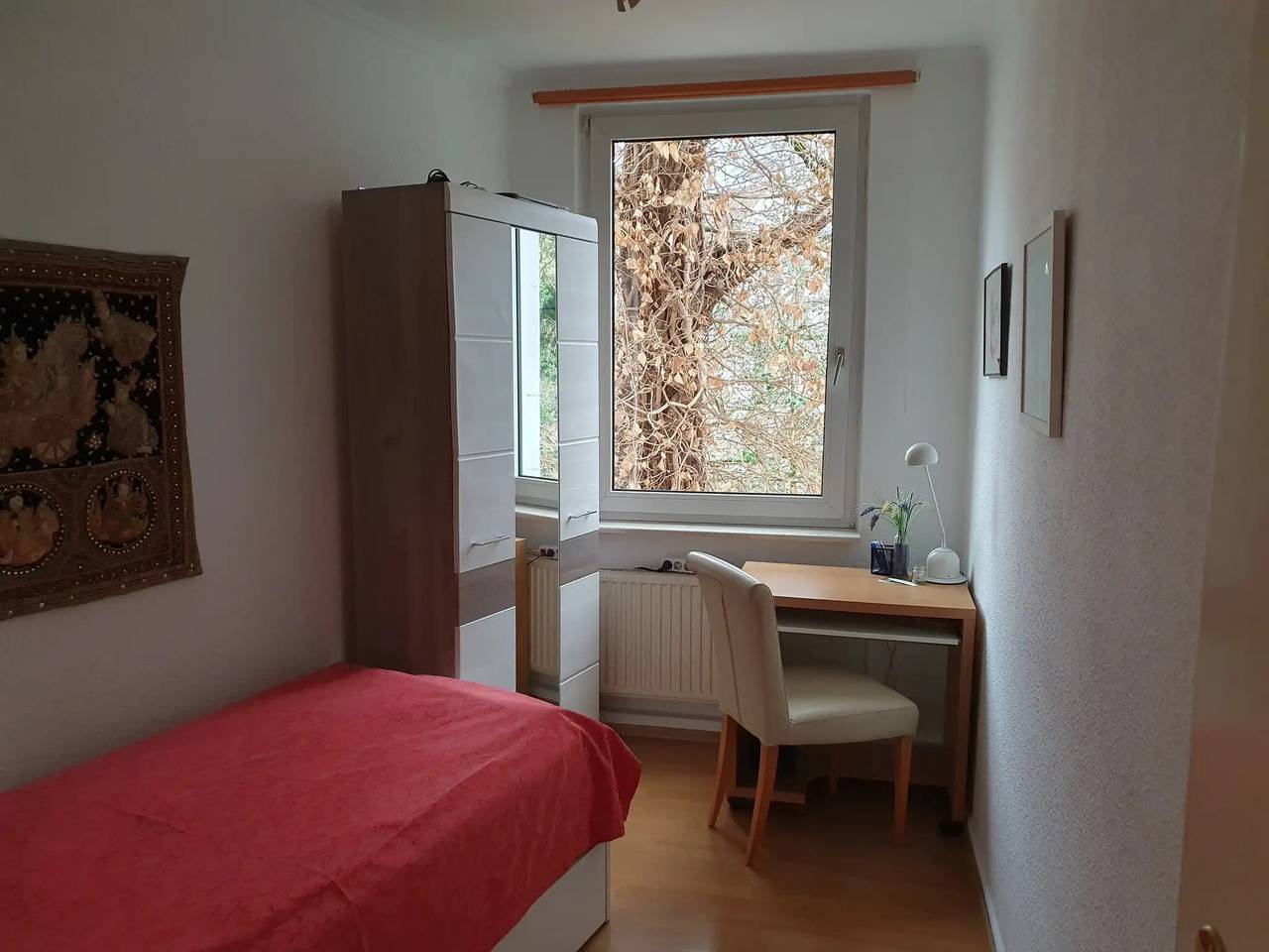 Apartamento entero, Apartamento de 2 habitaciones en Hannover Mitte con balcón y Wi-Fi in Südstadt (Hannover), Hannover