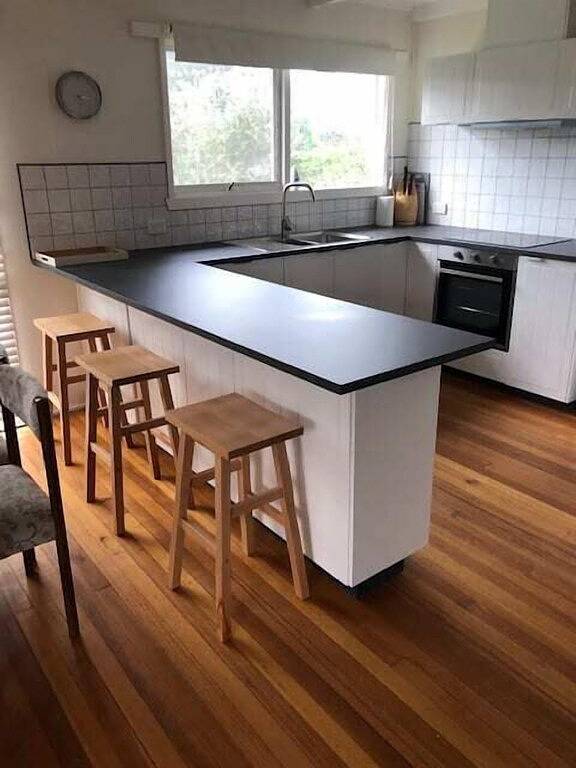 Holiday home for 5 people, with balcony and garden in Venus Bay