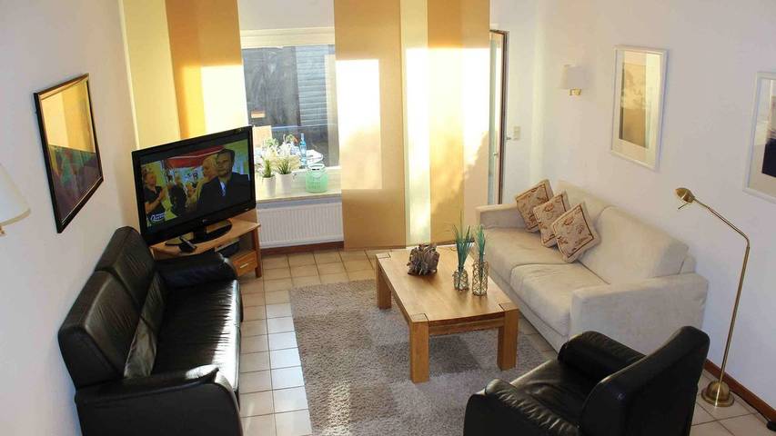 Ferienhaus für 7 Personen, mit Garten und Balkon - 1