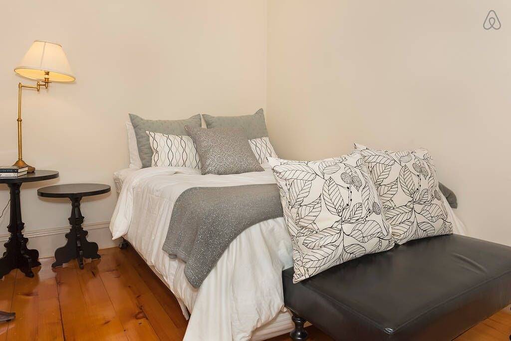 Loft for 5 Guests in Boston, Massachusetts