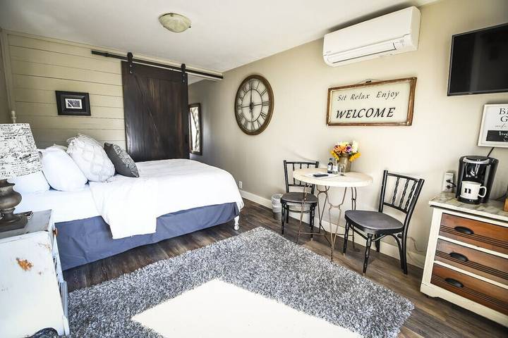 Vacation rental for 2 people, with yard in Salem (OR)