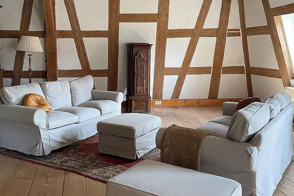 Historisches Schloss-Apartment in Bayern in Unterschwaningen, Fränkisches Seenland