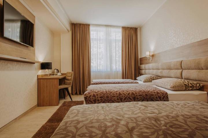 Chambre d’hôte pour 3 personnes, avec vue et jardin, animaux acceptés dans Slavonie - 2