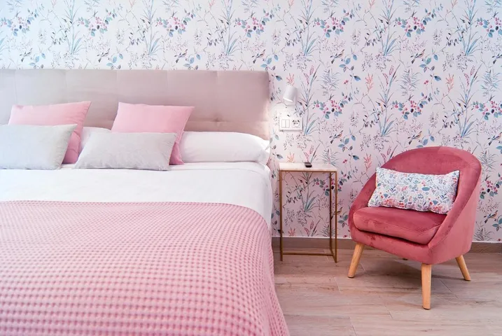 Apartamento de vacaciones para 4 personas, con balcón y jacuzzi - 1